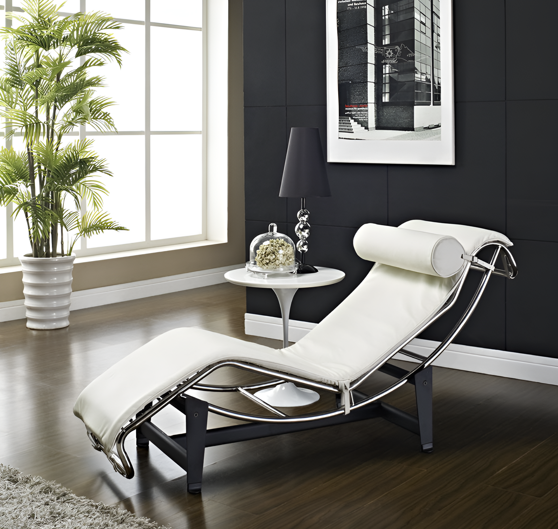 LC LOUNGE CHAIR